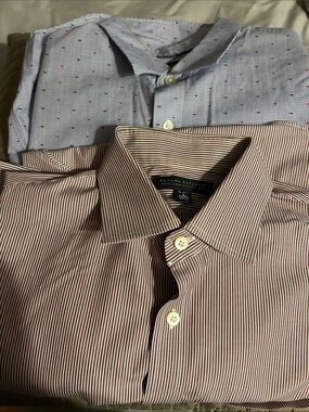 Banana Republic men’s small bundle of dress shirts